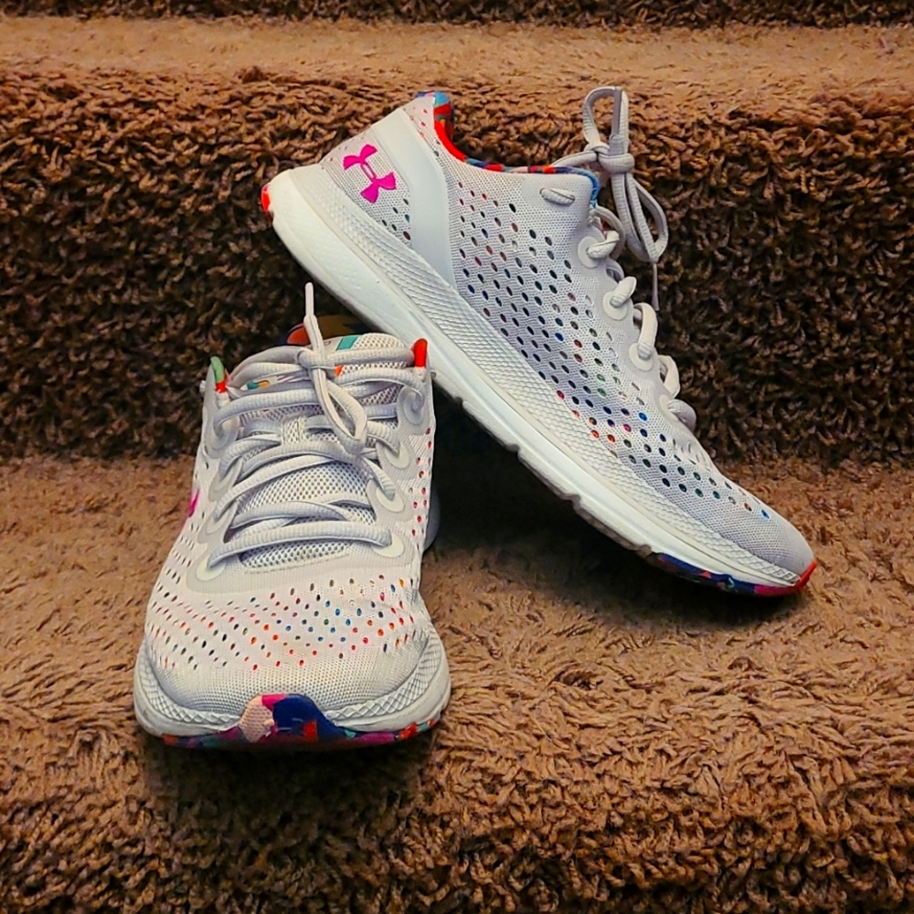 UnderArmour Charged Impulse Size 8 Ladies Sneakers